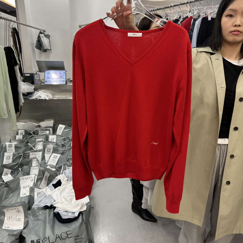 PAVEL韓國代購女裝新品推薦真品時尚熱賣休閑針織衫V領刺繡PAVEL針織衫圖色2