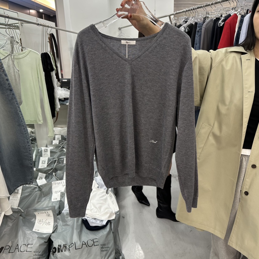 PAVEL韓國代購女裝新品推薦真品時尚熱賣休閑針織衫V領刺繡PAVEL針織衫圖色4