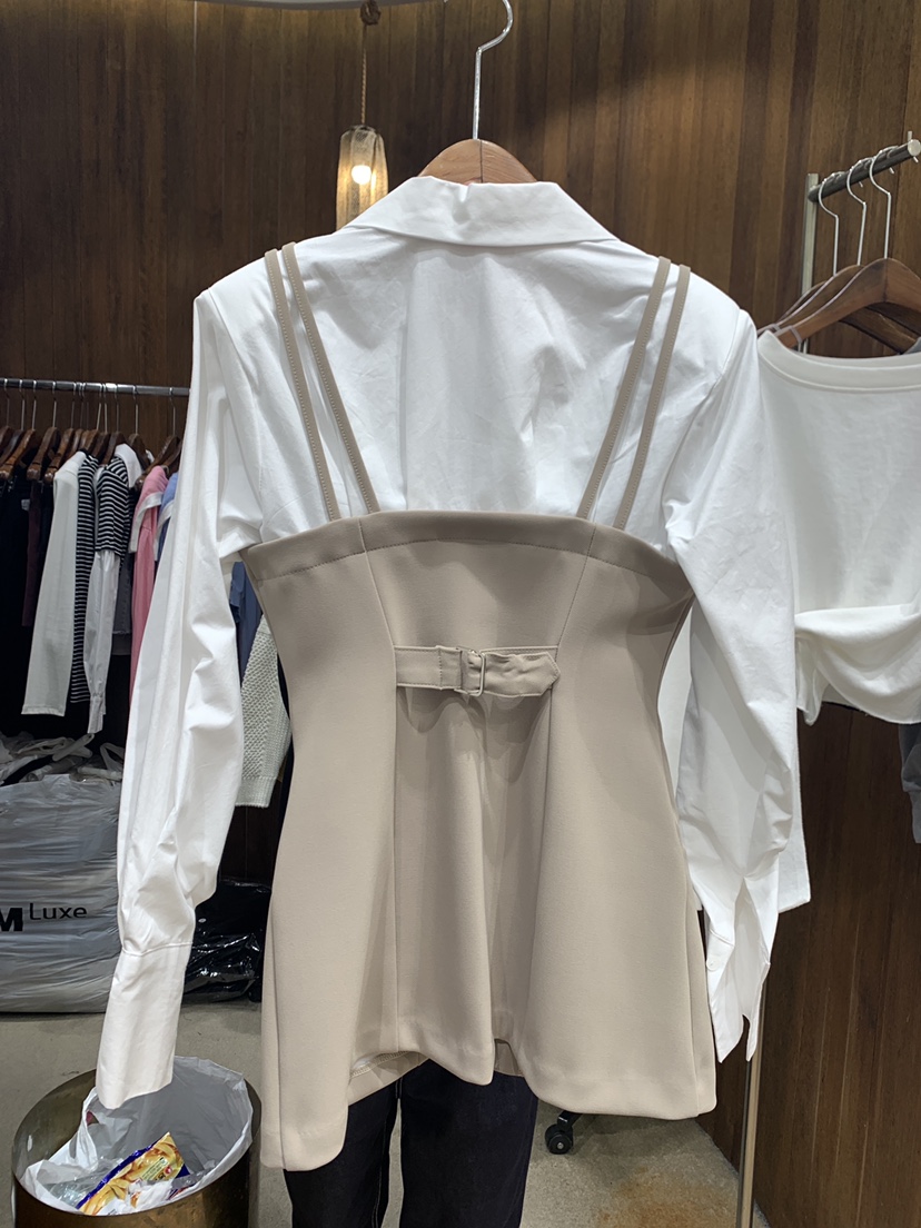 2TWO MOON東大門直郵女裝新品時尚熱賣真品26春夏人氣馬甲2TWO MOON馬甲