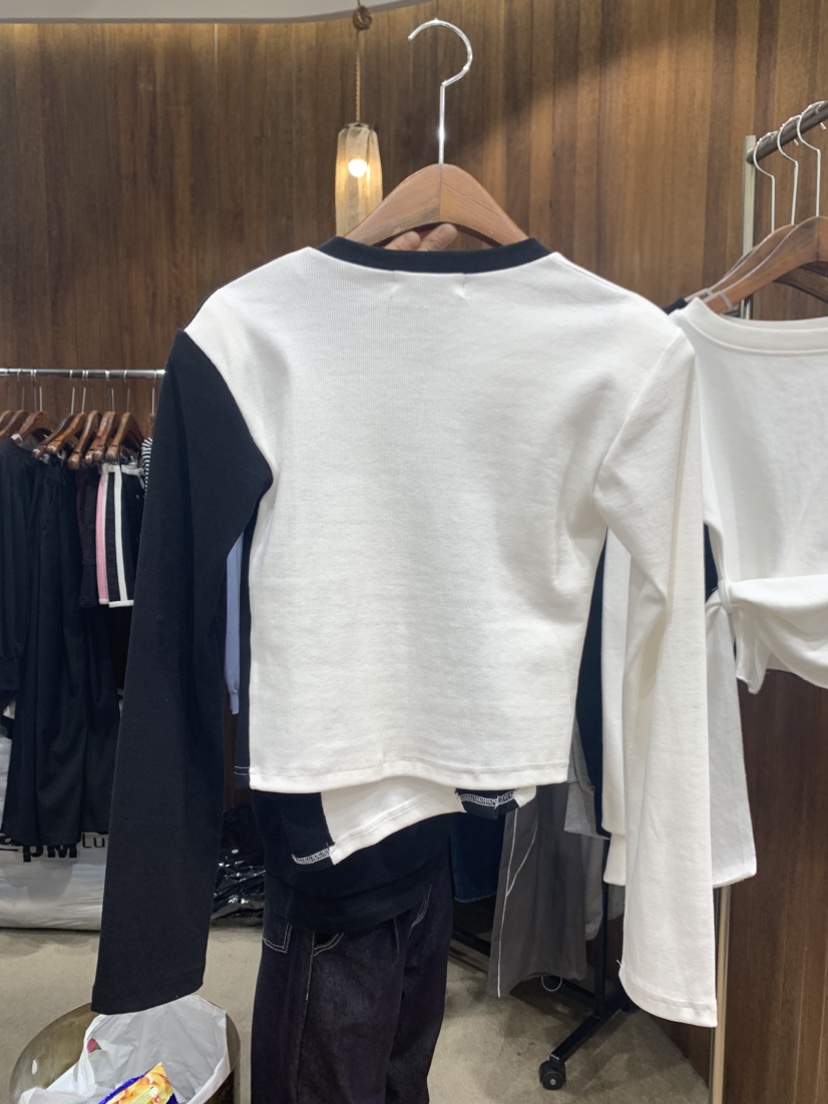 2TWO MOON東大門代購女裝新款時尚休閑26春夏推薦長袖T恤2TWO MOON長袖T恤