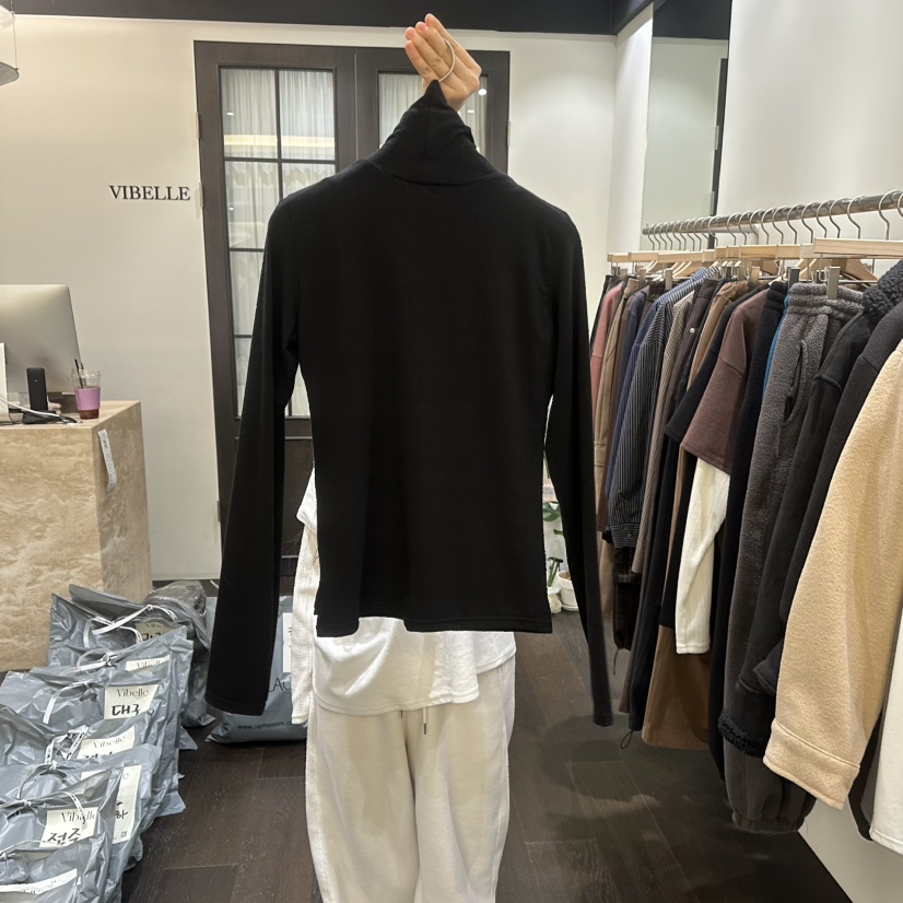 VIBELLE東大門直郵女裝新品26春夏真品職業長袖T恤假兩件VIBELLE長袖T恤
