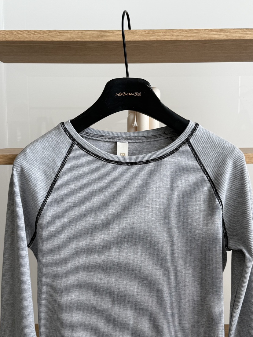 LARCENCICL/BESO韓國直郵女裝新品時尚人氣推薦26春夏長袖T恤LARCENCICL/BESO長袖T恤