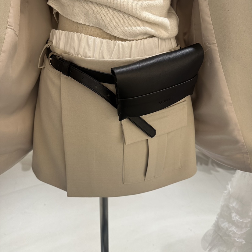 BAGUETTE-P東大門直郵女士新款真品休閑職業熱賣裙褲不含包BAGUETTE-P裙褲圖色1