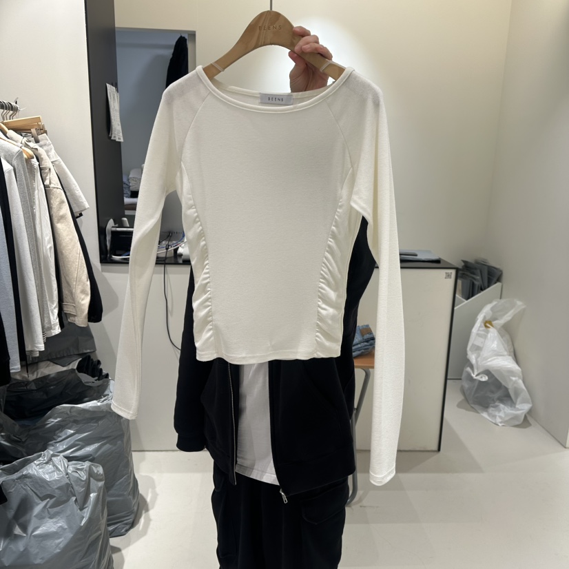 BEENS東大門實拍女裝新品時尚26春夏熱賣人氣推薦長袖T恤BEENS長袖T恤圖色1