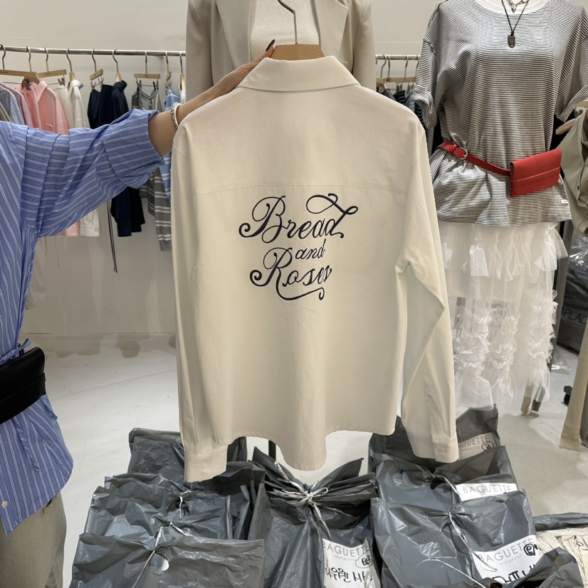 BAGUETTE-P韓國代購女裝新款熱賣時尚真品襯衫蕾絲衫刺繡BAGUETTE-P襯衫/蕾絲衫