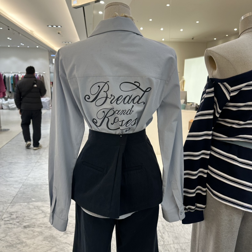 BAGUETTE-P韓國代購女裝新款熱賣時尚真品襯衫蕾絲衫刺繡BAGUETTE-P襯衫/蕾絲衫