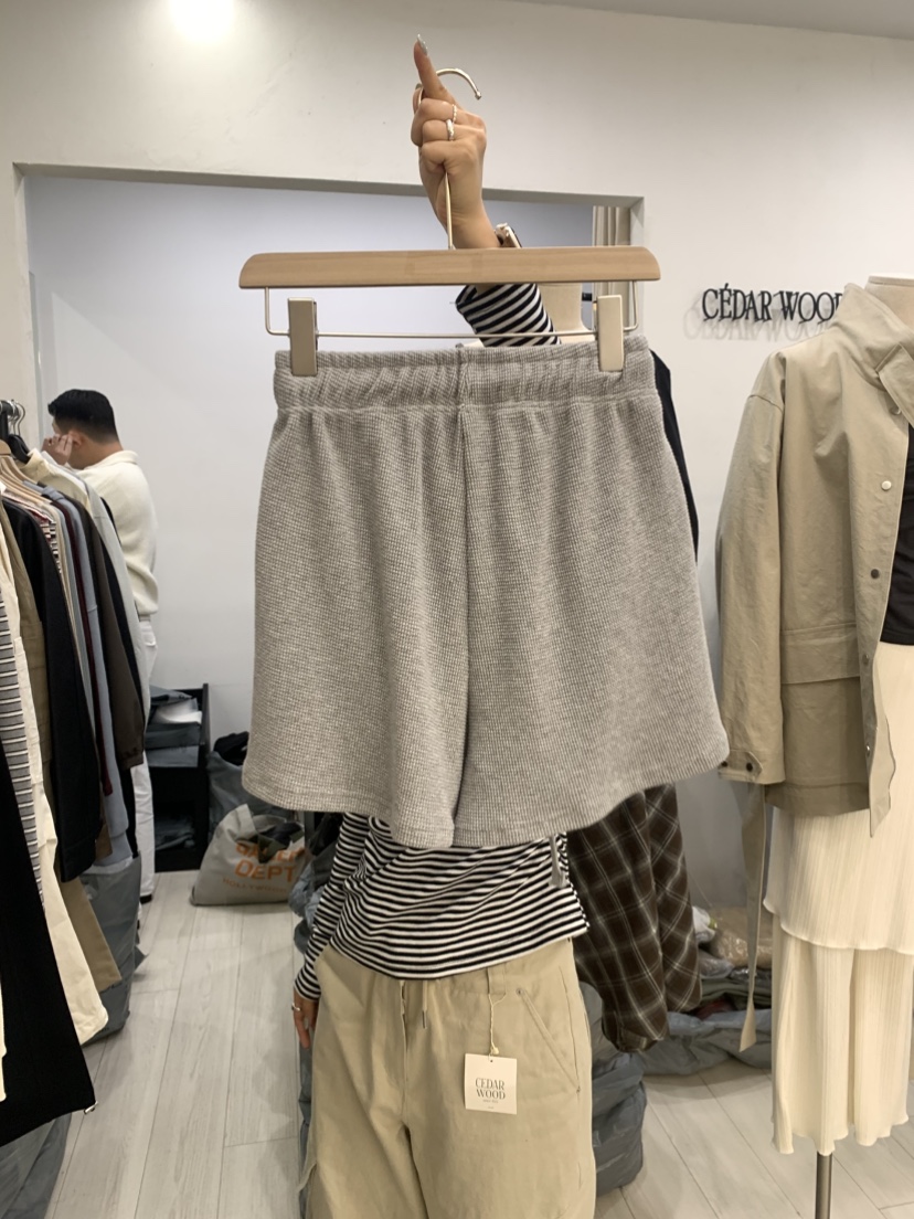CEDARWOOD東大門直郵女士新款職業人氣時尚熱賣休閑26春夏短褲CEDAR WOOD短褲
