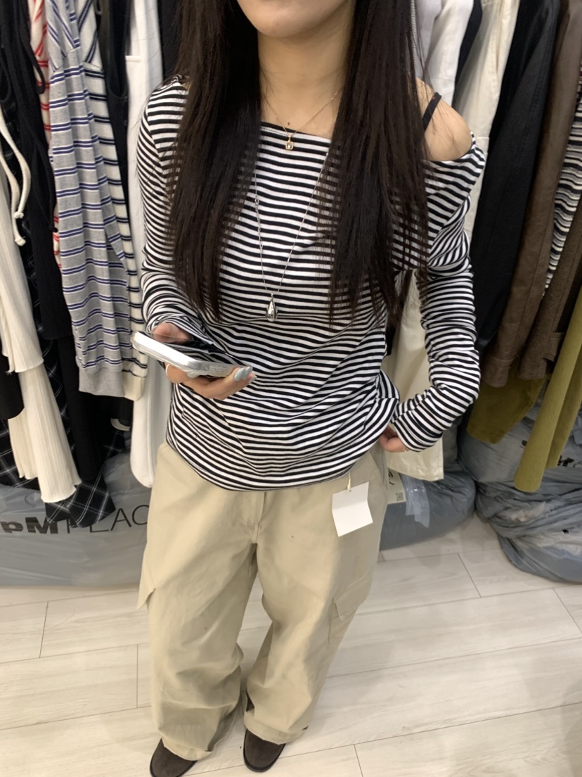 CEDARWOOD東大門實拍女裝新款時尚職業人氣26春夏長袖T恤CEDAR WOOD長袖T恤