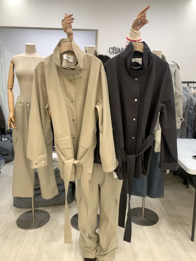 CEDARWOOD東大門直郵女裝新款職業熱賣時尚夾克含腰帶高領CEDAR WOOD夾克