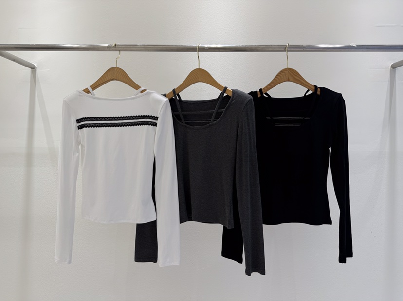 KC MARKET東大門實拍女裝新款時尚26春夏熱賣職業長袖T恤KC MARKET長袖T恤