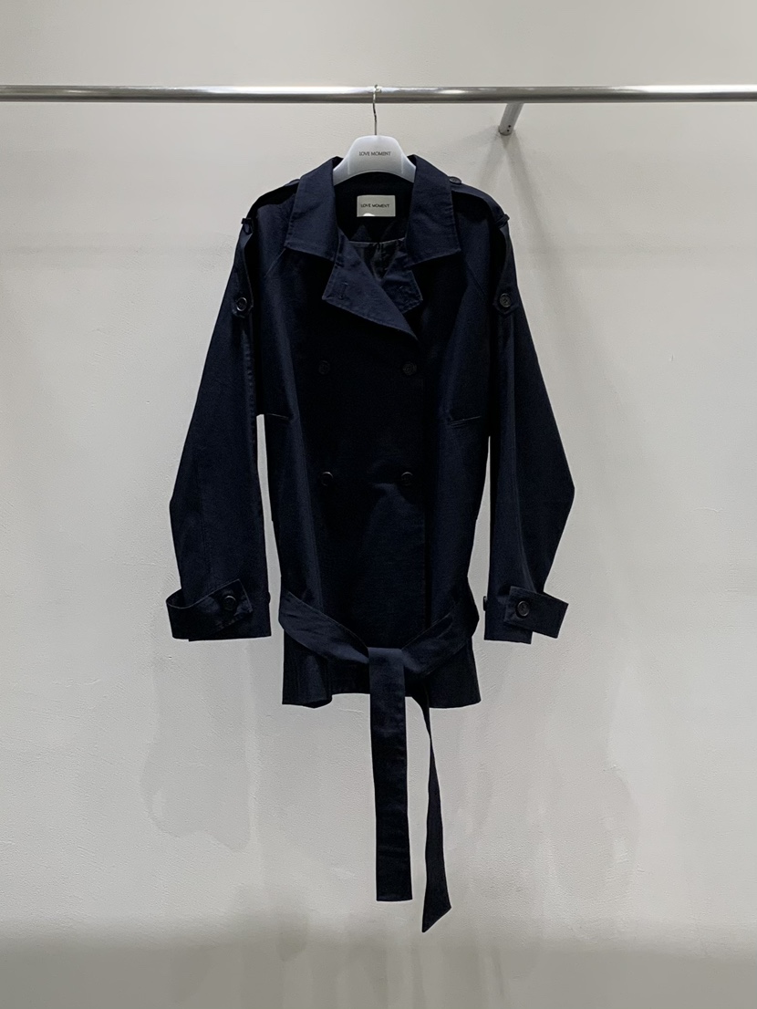 LOVE MOMENT東大門直郵女裝新品休閑26春夏長款風衣含腰帶LOVE MOMENT長款風衣圖色2