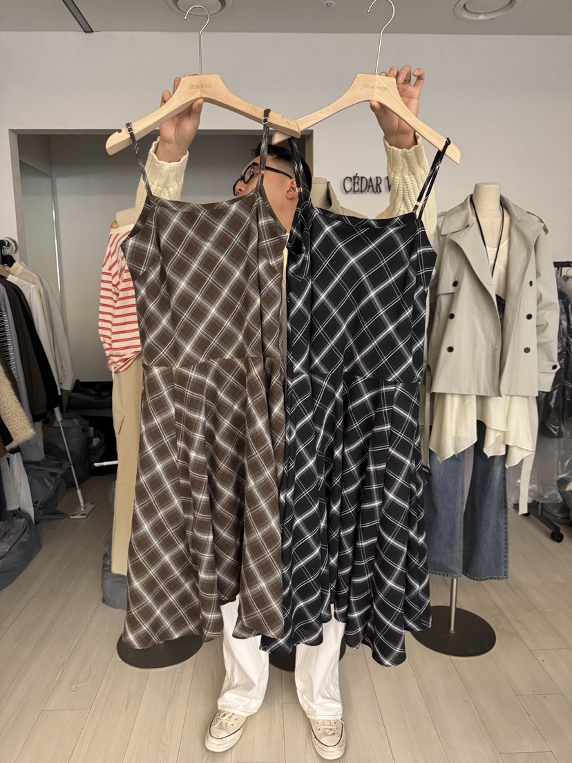 CEDARWOOD韓國直郵女士新款26春夏時尚職業人氣熱賣連衣裙CEDAR WOOD連衣裙