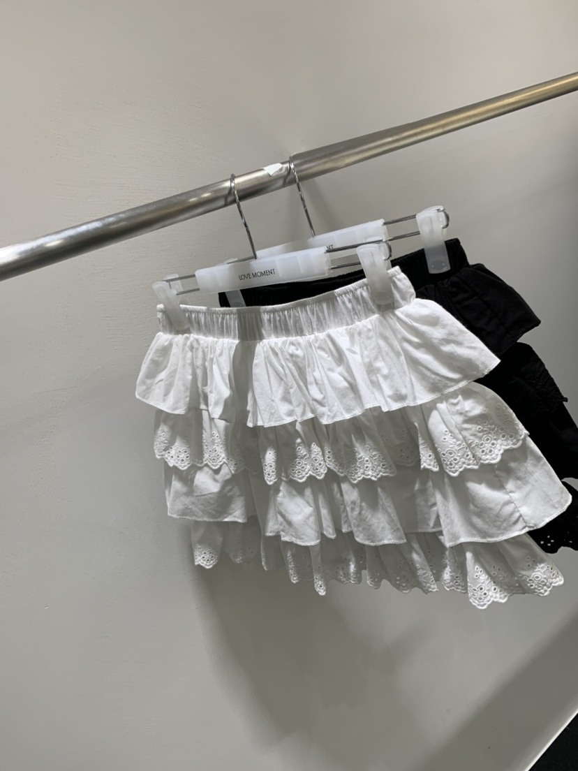 LOVE MOMENT韓國直郵女士新品26春夏熱賣職業真品人氣短裙LOVE MOMENT短裙