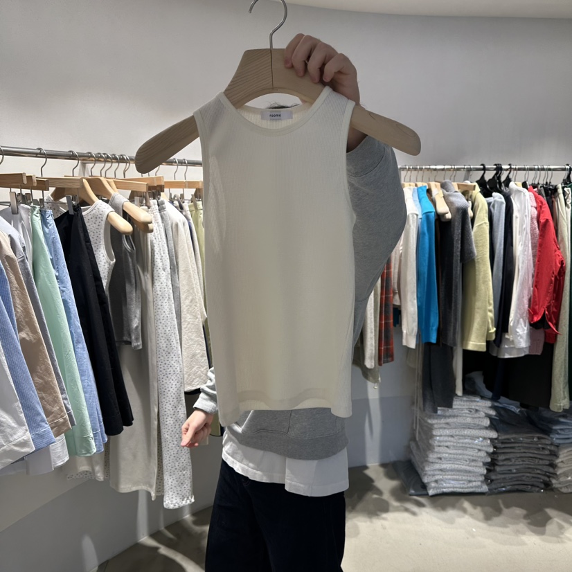 ROOM K-P東大門代購女裝新款26春夏時尚職業熱賣吊帶背心ROOM K吊帶/背心圖色2