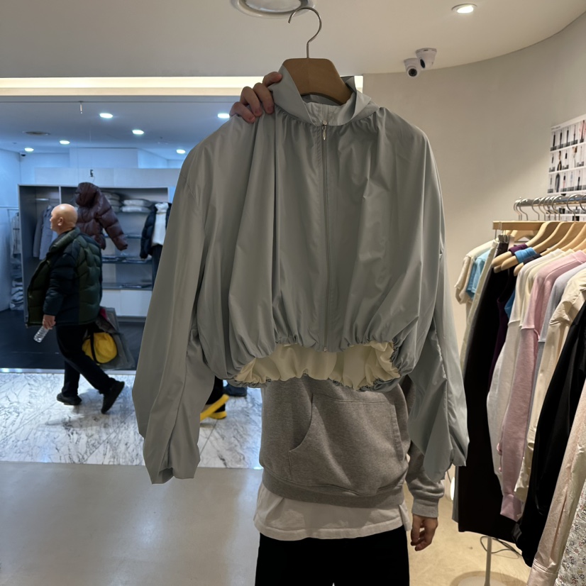 ROOM K-P東大門實拍女裝新品真品熱賣26春夏人氣夾克褶皺ROOM K夾克圖色2