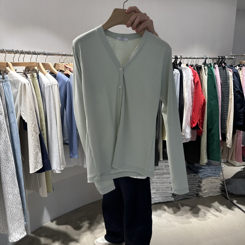 ROOM K-P韓國直郵女裝新款人氣職業26春夏時尚熱賣針織衫ROOM K針織衫圖色4實際價格34000