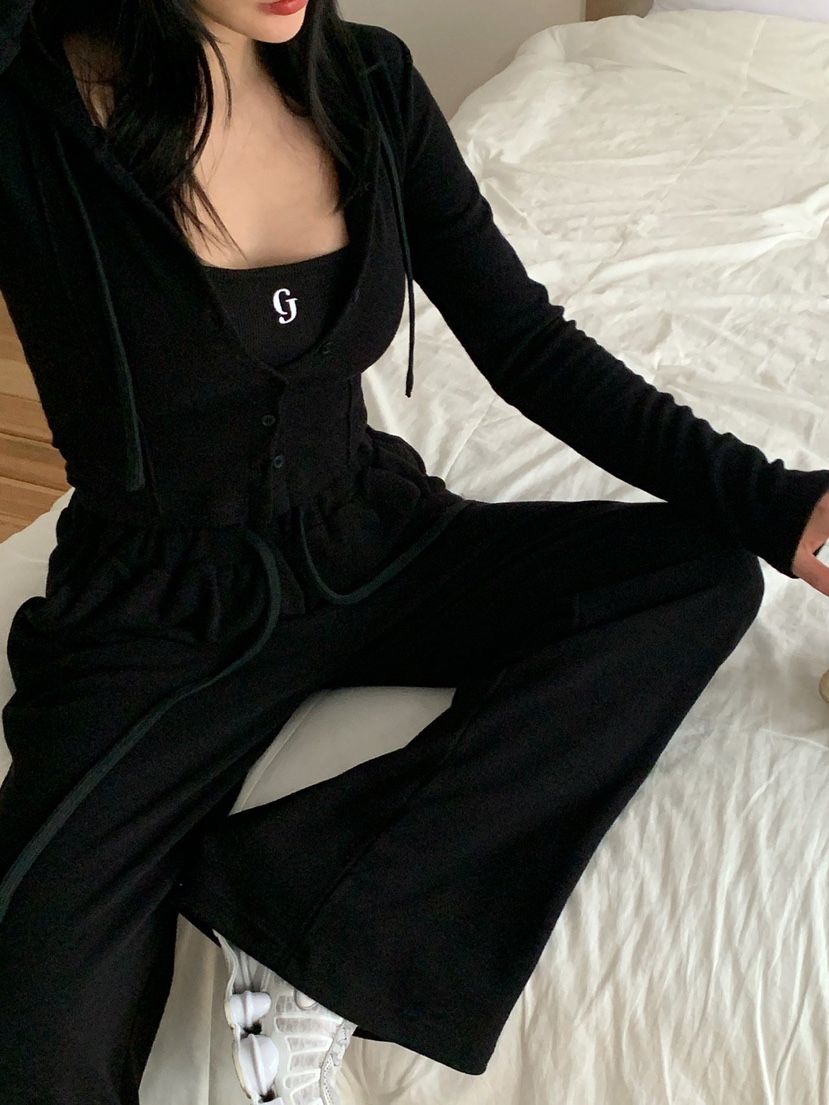 REVE CITE-L東大門直郵女裝新品真品夾克不含內搭開衫紐扣連帽REVE CITE-L夾克