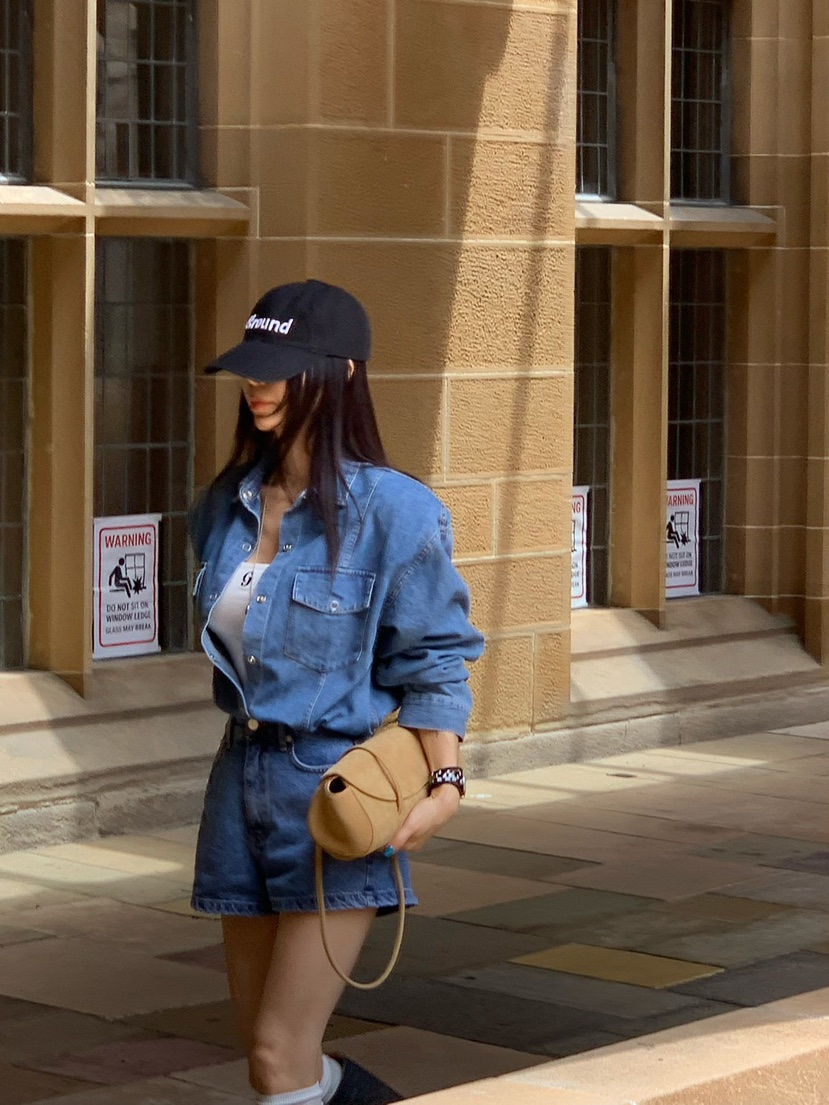 REVE CITE-L韓國代購女士新品時尚職業推薦熱賣襯衫蕾絲衫REVE CITE-L襯衫/蕾絲衫