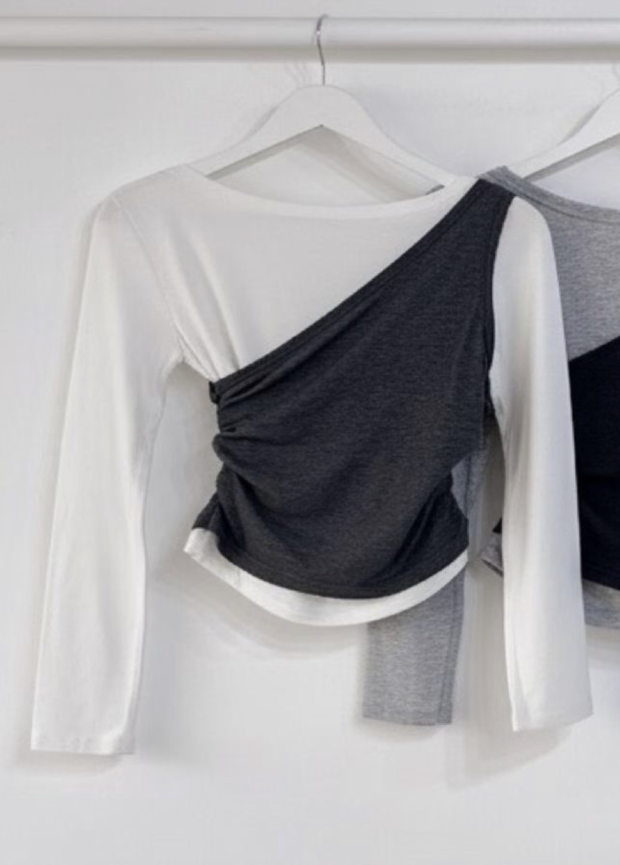 BLUSHER東大門代購女裝新品真品職業26春夏推薦休閑長袖T恤BLUSHER長袖T恤圖色1