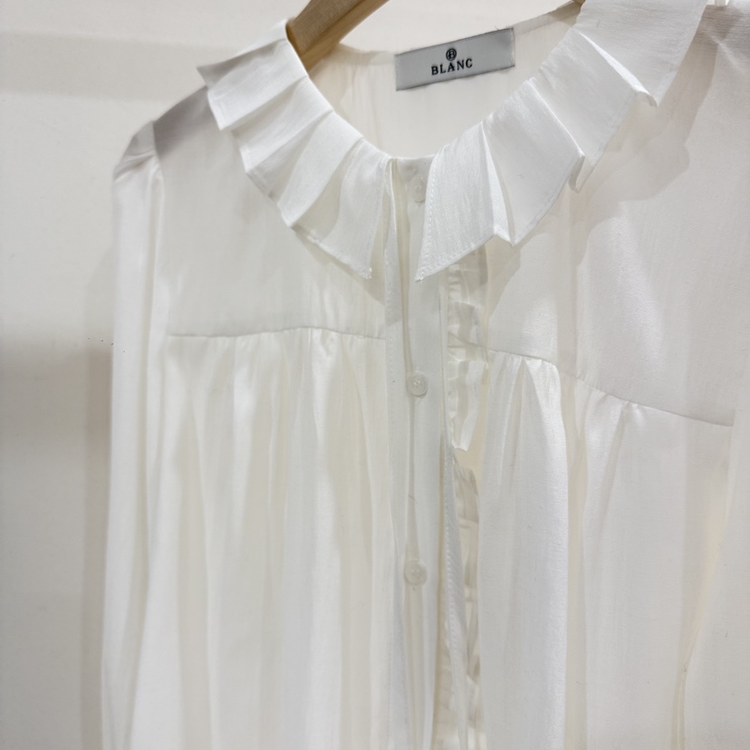 BLANC-A東大門實拍女裝新款推薦真品熱賣休閑襯衫蕾絲衫BLANC-A襯衫/蕾絲衫