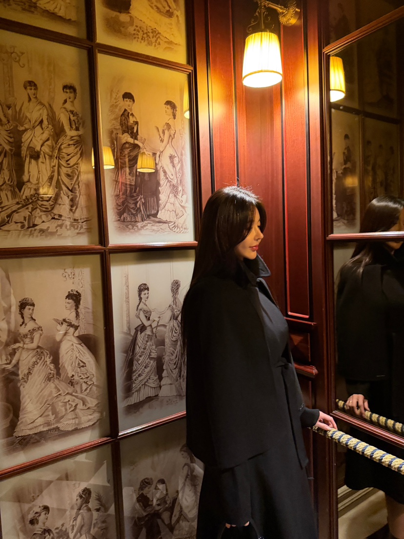 LAVIEU韓國代購女裝新品休閑中長款大衣手工制作含腰帶披肩LAVIEU中長款大衣