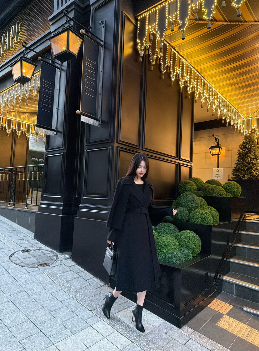 LAVIEU韓國代購女裝新品休閑中長款大衣手工制作含腰帶披肩LAVIEU中長款大衣