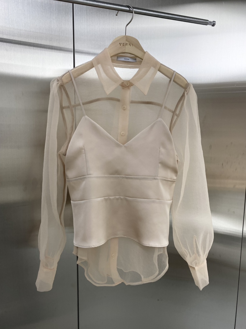 VERNI東大門直郵女裝新款26春夏熱賣人氣休閑襯衫蕾絲衫透視VERNI襯衫/蕾絲衫