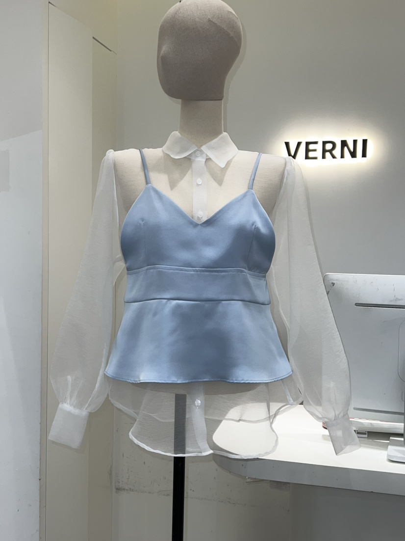 VERNI東大門直郵女裝新款26春夏熱賣人氣休閑襯衫蕾絲衫透視VERNI襯衫/蕾絲衫