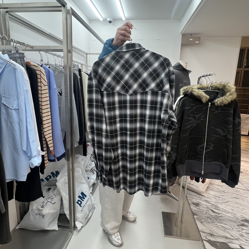 OUR東大門直郵女士新款休閑時尚人氣熱賣26春夏襯衫蕾絲衫OUR襯衫/蕾絲衫