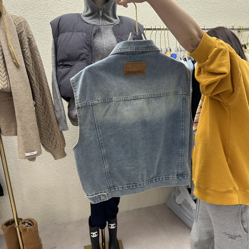 DRAWING韓國代購女士新款人氣熱賣真品26春夏時尚馬甲短款DRAWING馬甲