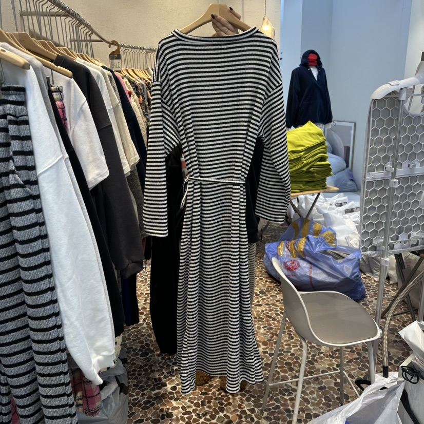 THE LINE-Q東大門直郵女裝新款熱賣人氣26春夏時尚連衣裙THE LINE-Q連衣裙