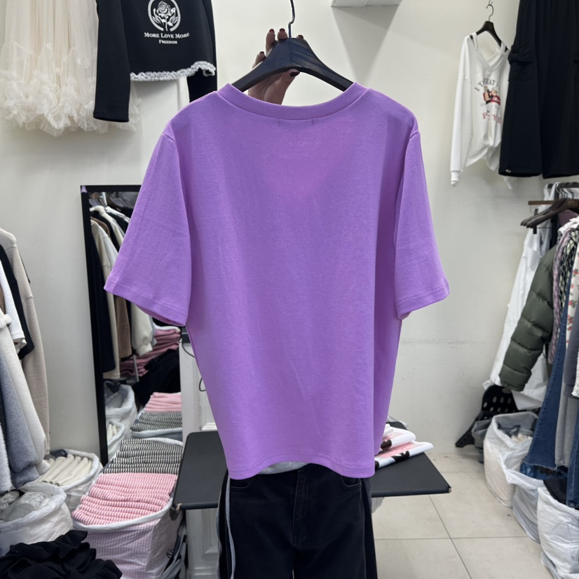 BORA BORA東大門直郵女裝新品職業人氣時尚熱賣T恤含飾品BORA BORAT恤