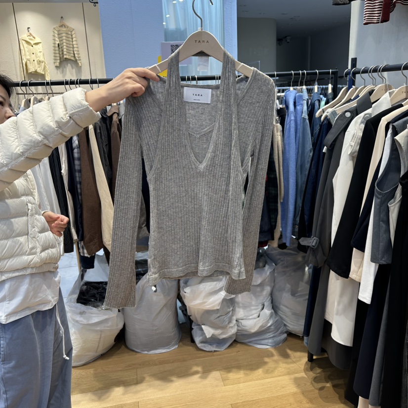 TARA韓國代購女裝新品26春夏職業時尚熱賣針織衫假兩件修身TARA針織衫圖色3