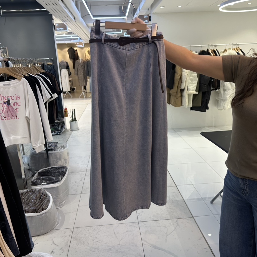 COCO HOLIC東大門直郵女士新品真品時尚推薦長裙不含腰帶COCO HOLIC長裙圖色1