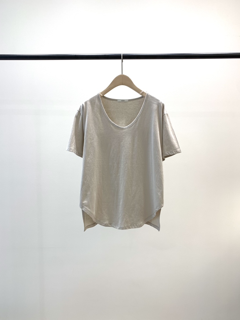 KNOCK韓國直郵女士新品熱賣休閑職業人氣時尚26春夏T恤V領KNOCKT恤圖色2