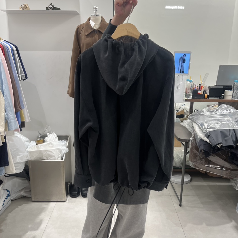 ANN MARGRET東大門實拍女士新品職業襯衫蕾絲衫連帽衫褶皺GRETA.Y襯衫/蕾絲衫