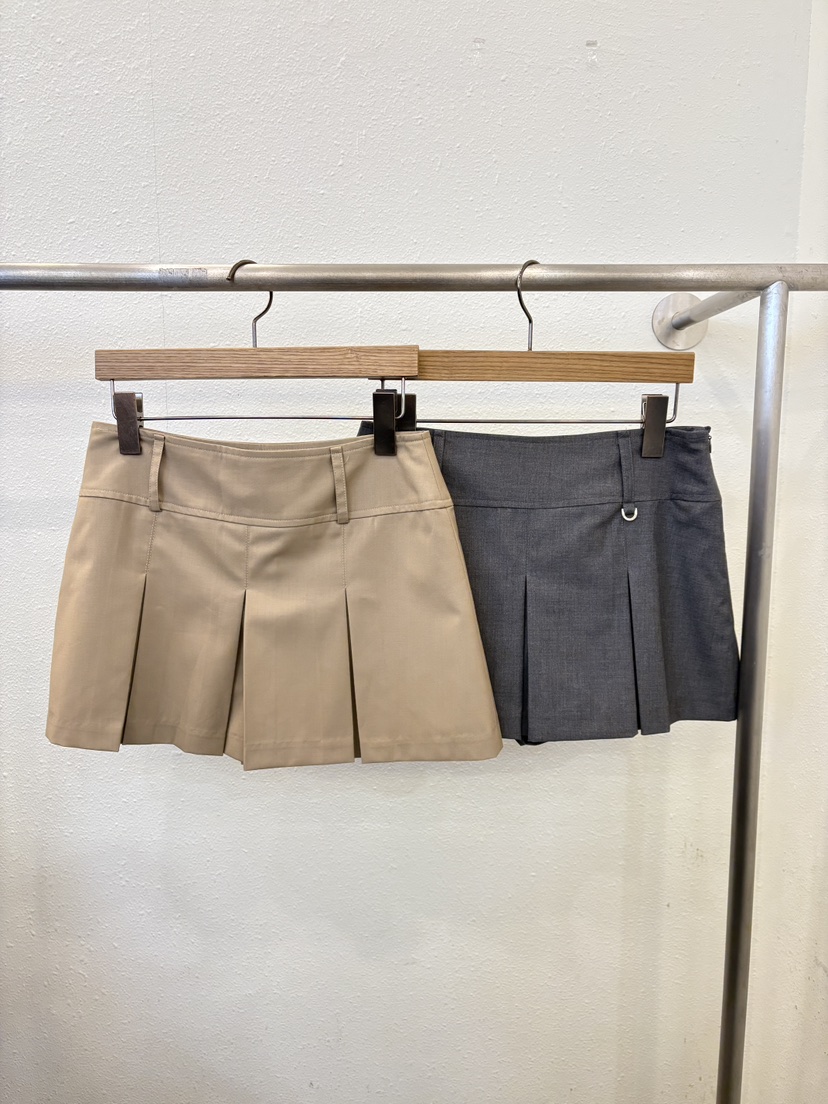 LUMIPLE東大門代購女裝新品時尚熱賣真品職業裙褲百褶褶裙LUMIPLE裙褲