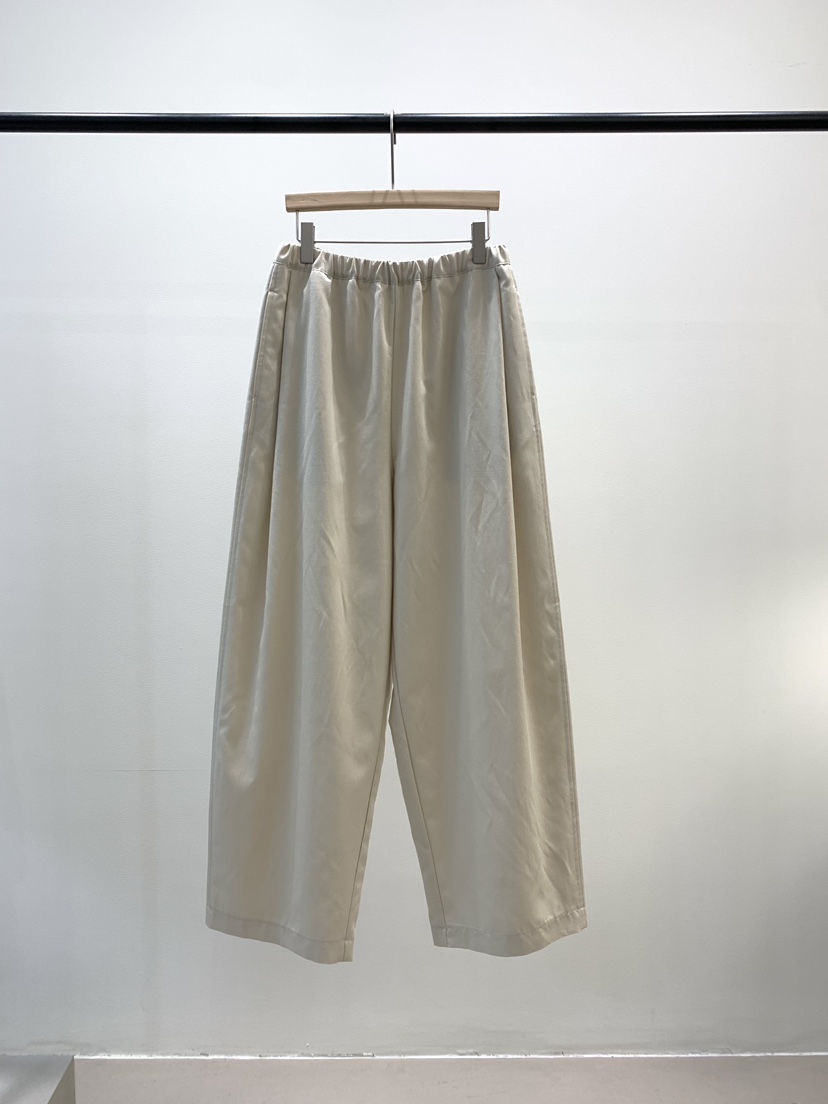 KNOCK東大門實拍女士新款休閑熱賣人氣26春夏推薦真品休閑褲KNOCK休閑褲圖色1