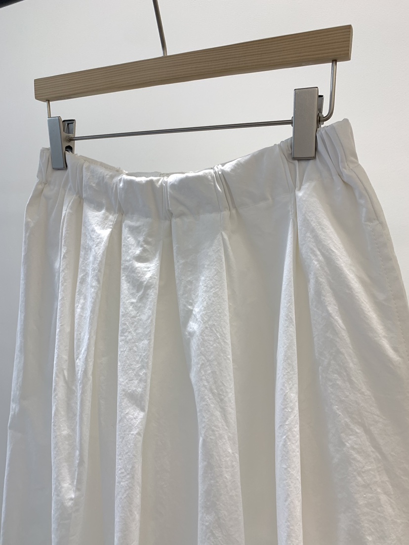 KNOCK韓國直郵女裝新品職業人氣熱賣時尚推薦半身裙中短裙KNOCK半身裙/中短裙