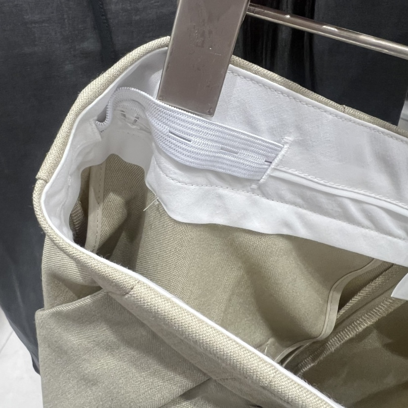 ANN MARGRET韓國代購女士新品時尚短褲褶裥GRETA.Y短褲