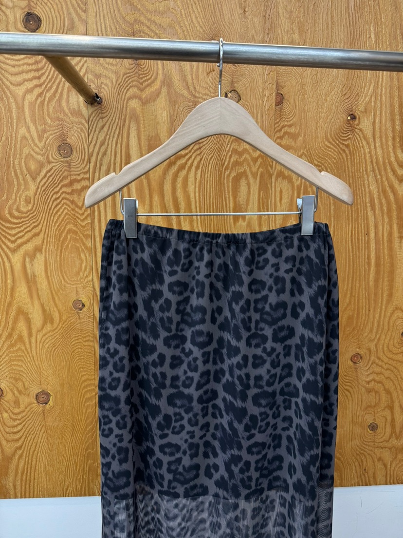 PROJECTVIEW韓國代購女士新款人氣時尚職業26春夏熱賣長裙PROJECTVIEW長裙