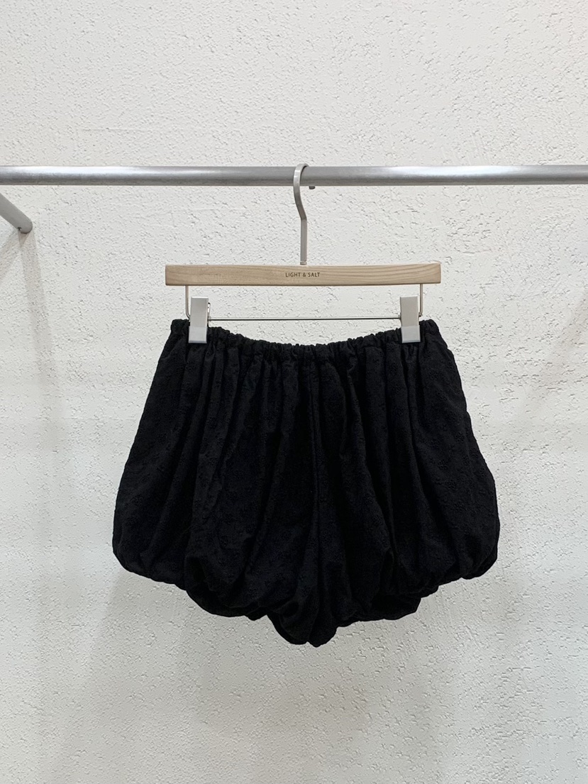 LIGHT AND SALT韓國代購女士新款休閑26春夏推薦短褲蕾絲LIGHT AND SALT短褲圖色2