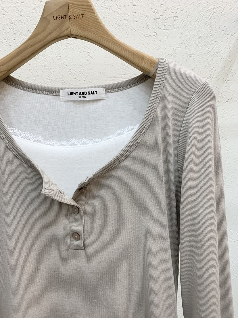 LIGHT AND SALT東大門實拍女裝新款職業熱賣長袖T恤假兩件LIGHT AND SALT長袖T恤