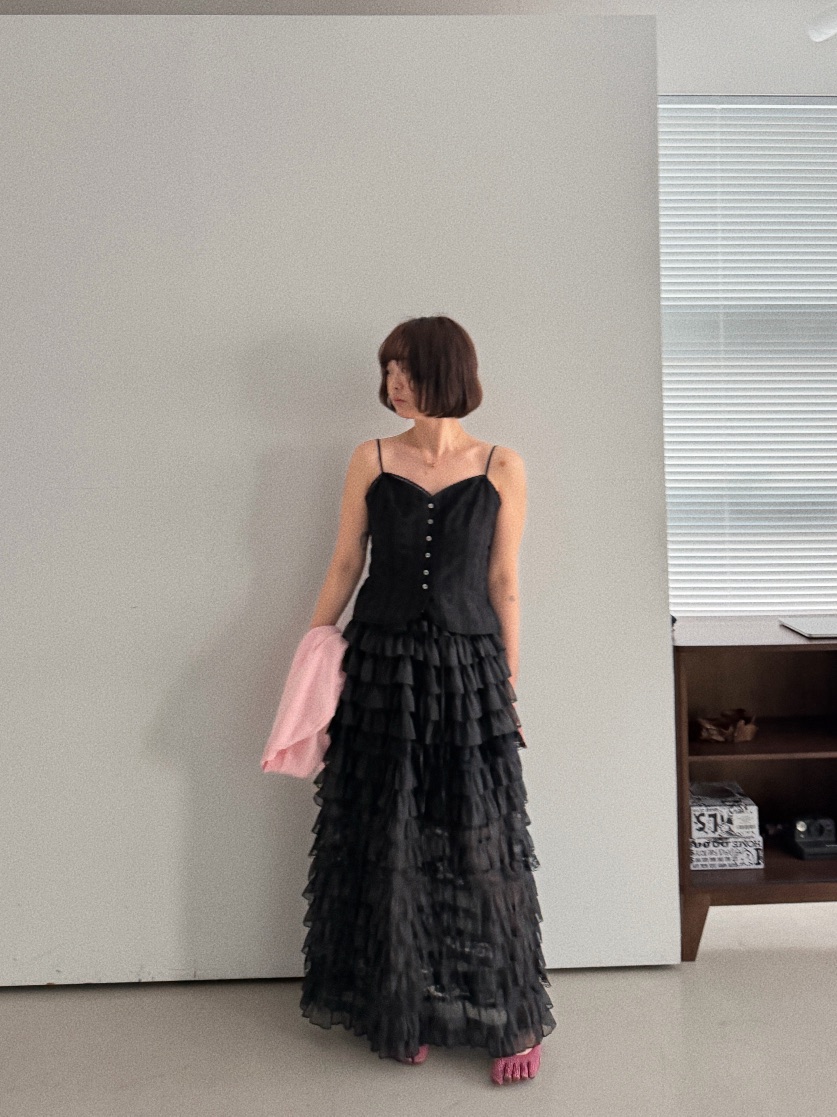 OLI SEOUL東大門實拍女裝新品時尚推薦熱賣人氣真品長裙OLI SEOUL長裙