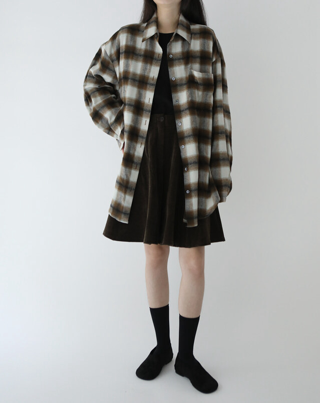 PLANTS ON GRAY韓國代購女裝新品26春季襯衫蕾絲衫格子PLANTS ON GRAY襯衫/蕾絲衫