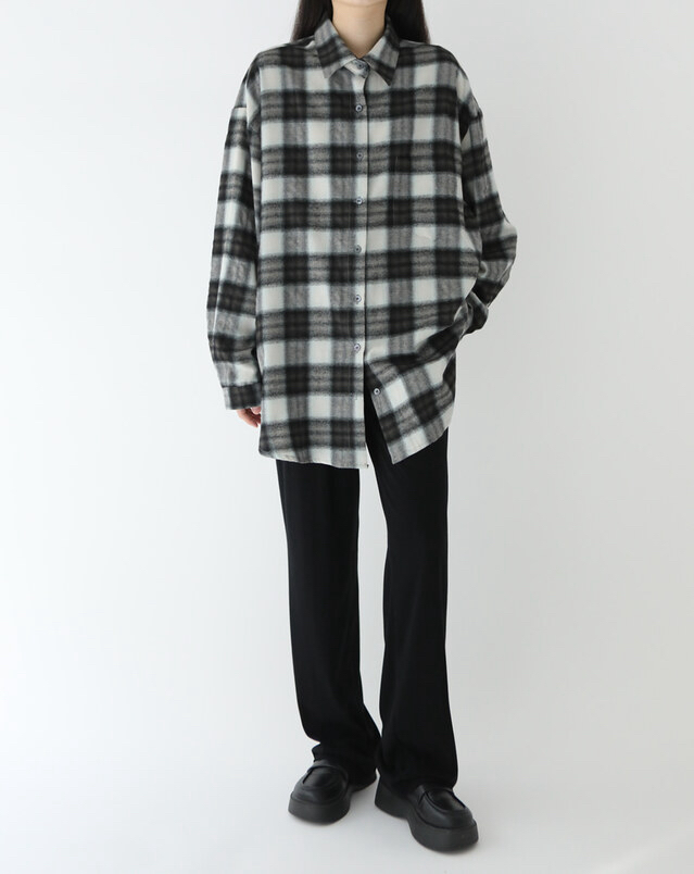 PLANTS ON GRAY韓國代購女裝新品26春季襯衫蕾絲衫格子PLANTS ON GRAY襯衫/蕾絲衫