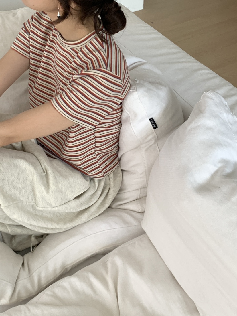 PLANTS ON GRAY韓國代購女士新品推薦人氣26春季熱賣T恤PLANTS ON GRAYT恤