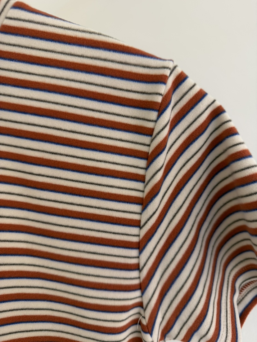 PLANTS ON GRAY韓國代購女士新品推薦人氣26春季熱賣T恤PLANTS ON GRAYT恤