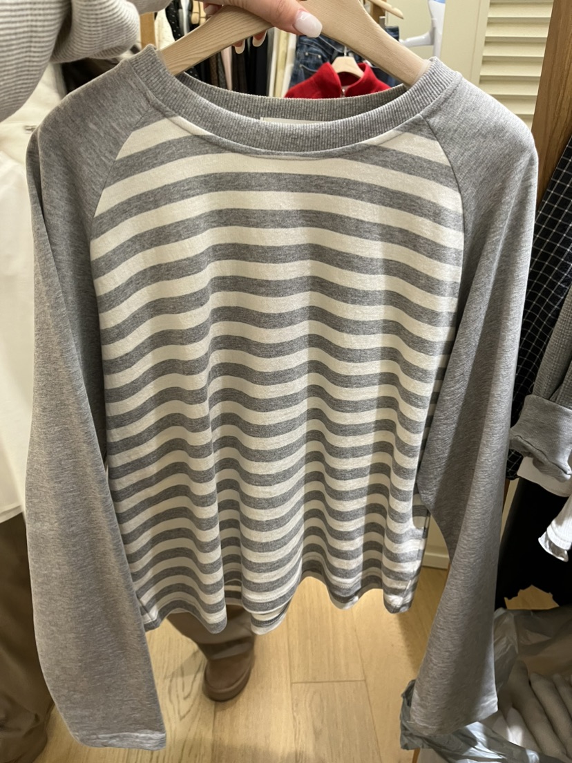 TIZZI東大門直郵女裝新品人氣休閑時尚熱賣26春季推薦衛衣TIZZI衛衣圖色2