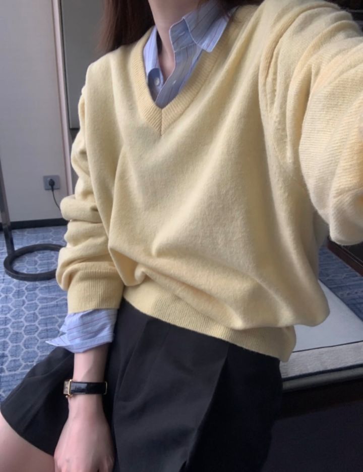 STAY HERE韓國直郵女士新款推薦時尚休閑針織衫不含內搭V領STAY HERE針織衫